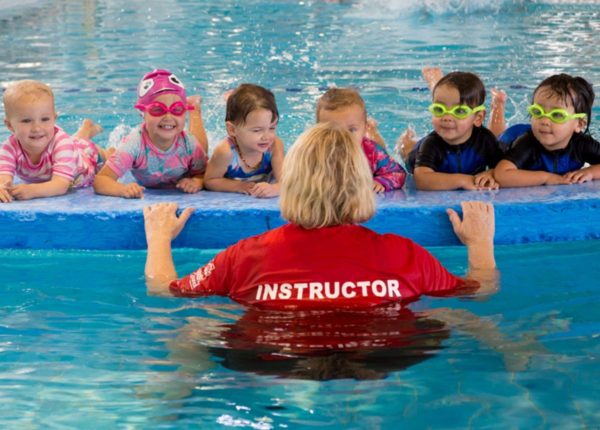 Toddler swimming lessons calgary