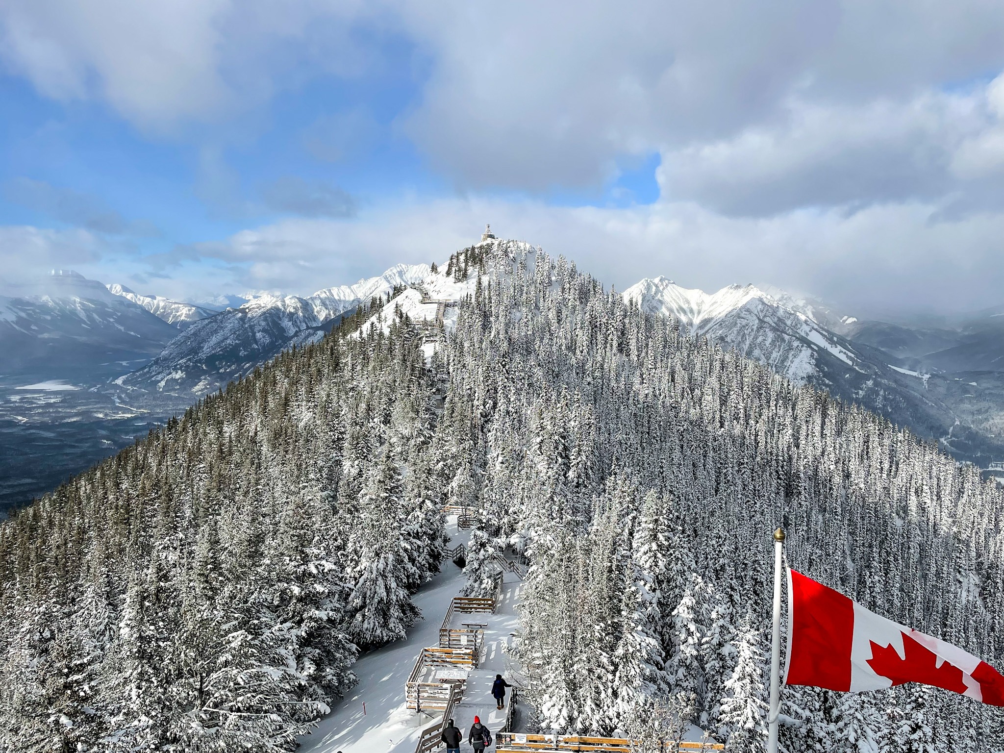 Things To Do With Your Kids: Mountain Top Christmas and Nightrise at Banff Gondola